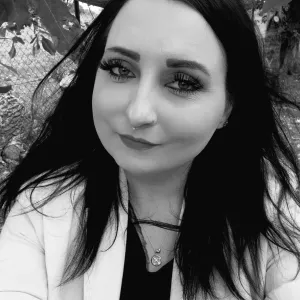Nikol Profile Picture