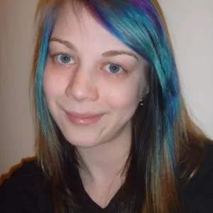 Alena Bonova Profile Picture