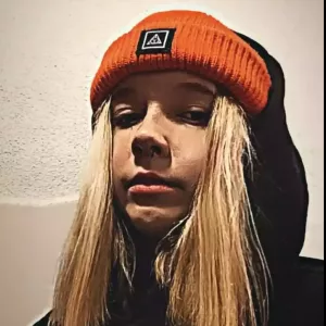 Nika Profile Picture