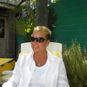 veras Profile Picture