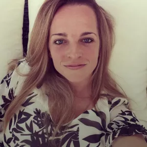 Petra Profile Picture