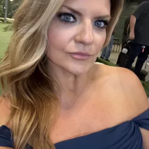 Jayne Connie