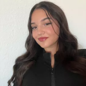 Nana Lesb Profile Picture