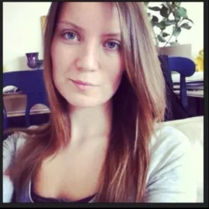 Miriam L