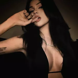 strong strong