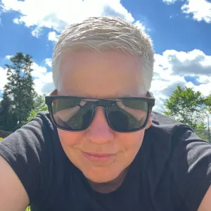 Martina Profile Picture