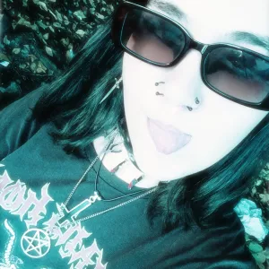 Nikol Profile Picture